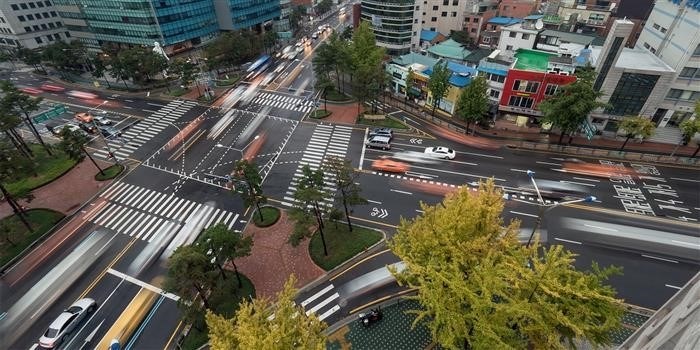 Проезд перекрестка: поворот налево